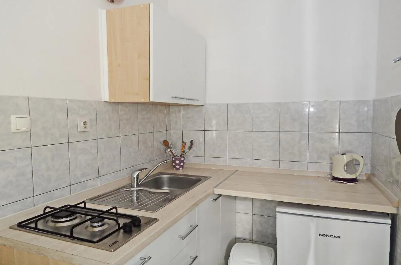 Apartments Zeljko Pag Island