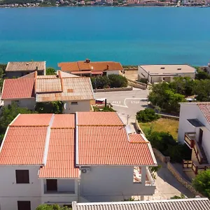 Salis Apartment